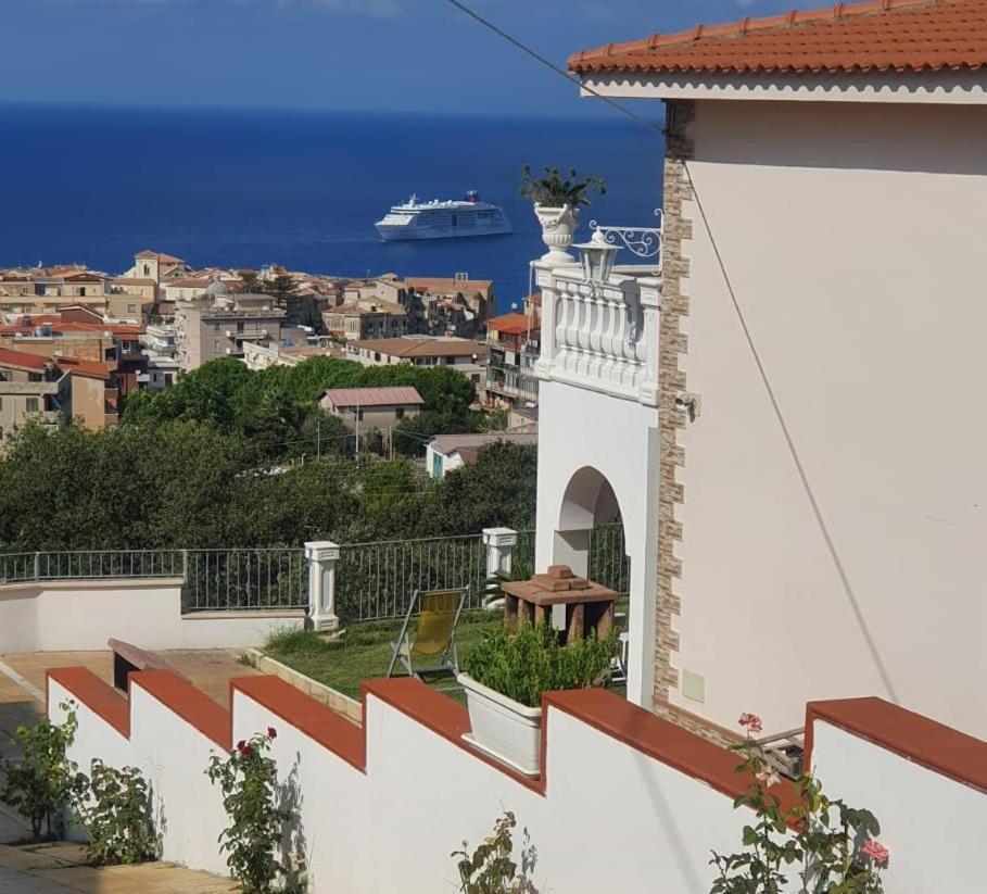 Appartamenti Borgo Panoramico N 5 Tropea Bagian luar foto
