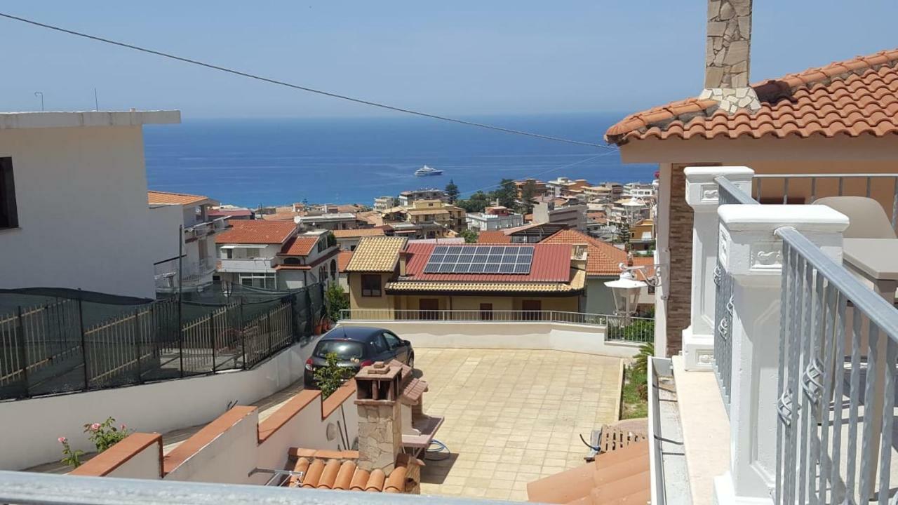 Appartamenti Borgo Panoramico N 5 Tropea Bagian luar foto